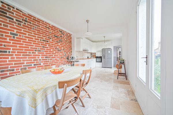 Le Raincy (93340) Découvrez cette Maison Familiale du 19e Siècle au Raincy : Tradition et Modernité !