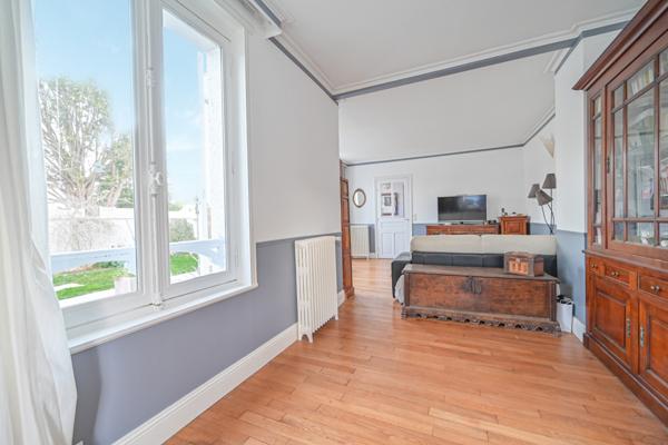 Le Raincy (93340) Découvrez cette Maison Familiale du 19e Siècle au Raincy : Tradition et Modernité !