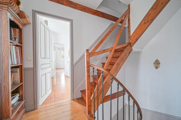 Le Raincy (93340) Découvrez cette Maison Familiale du 19e Siècle au Raincy : Tradition et Modernité !