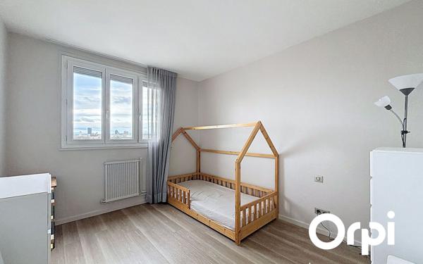 Appartement à vendre    3 pièces • 76,75 m2 Villeurbanne
