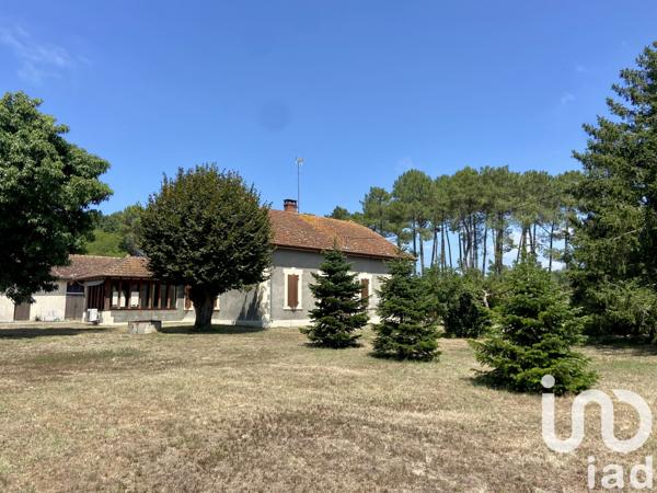 Maison à vendre 7 pièces 166 m² Saint-Julien-en-Born