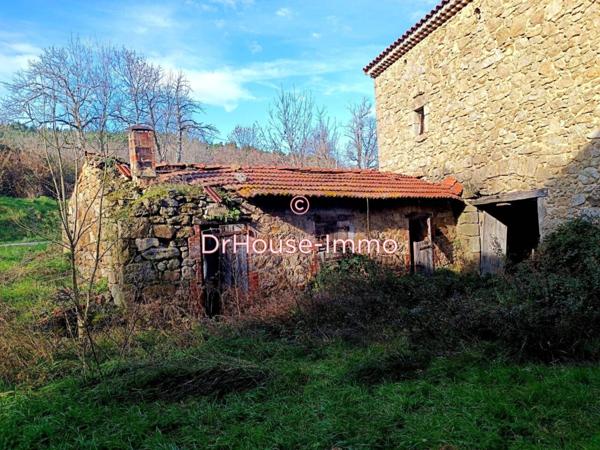 Bien immobilier à vendre de 250 m²