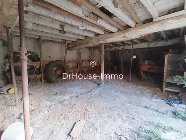 Bien immobilier à vendre de 250 m²