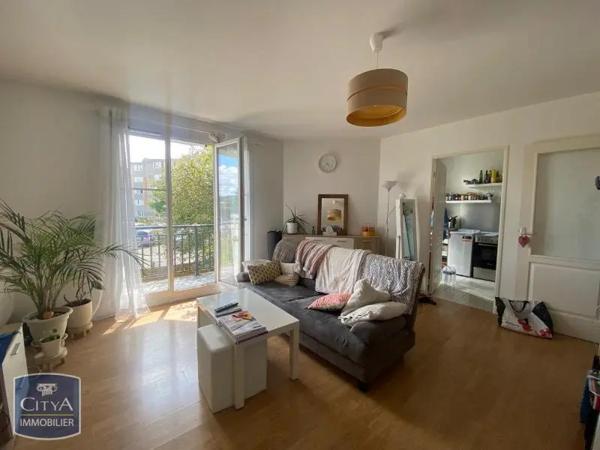 Appartement à louer 2 pièces 44.26m² Gaillon (27600)