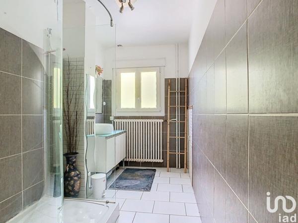 Maison 7 pièces de 180 m² à Melun (77000)