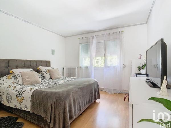 Maison 7 pièces de 180 m² à Melun (77000)