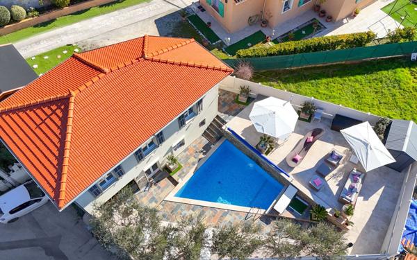 Maison à vendre    4 pièces • 90 m2 Blausasc