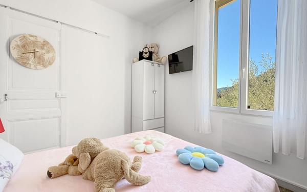 Maison à vendre    4 pièces • 90 m2 Blausasc