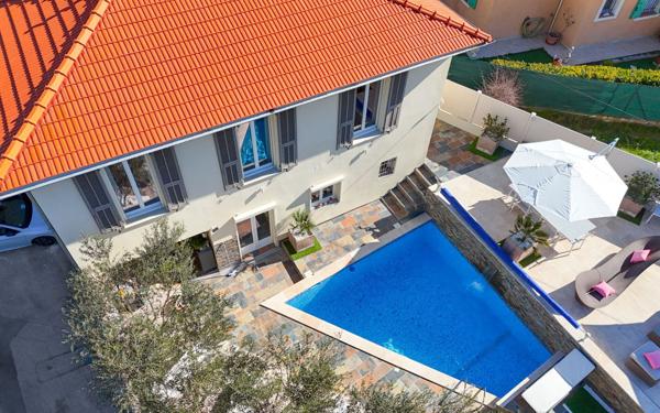 Maison à vendre    4 pièces • 90 m2 Blausasc