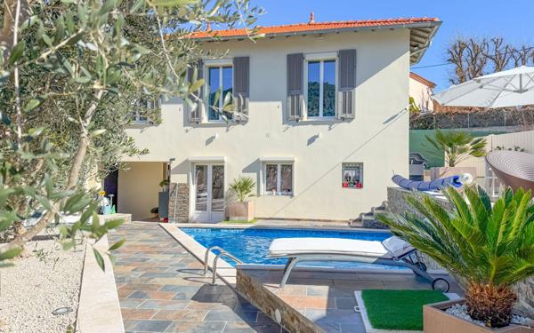 Maison à vendre    4 pièces • 90 m2 Blausasc