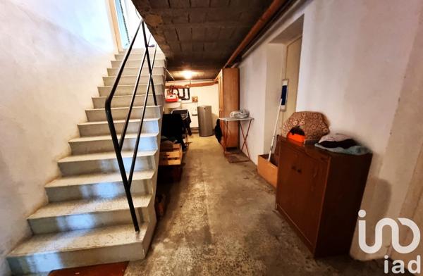 Maison 5 pièces de 120 m² à Creysse (24100)