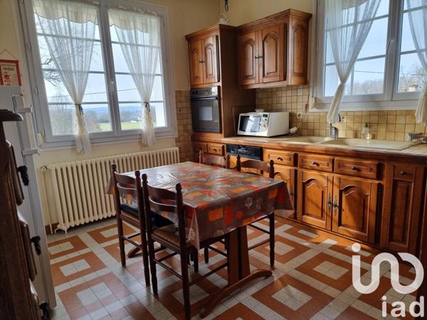 Maison 5 pièces de 120 m² à Creysse (24100)