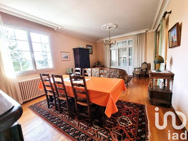 Maison 5 pièces de 120 m² à Creysse (24100)