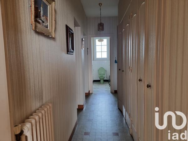 Maison 5 pièces de 120 m² à Creysse (24100)