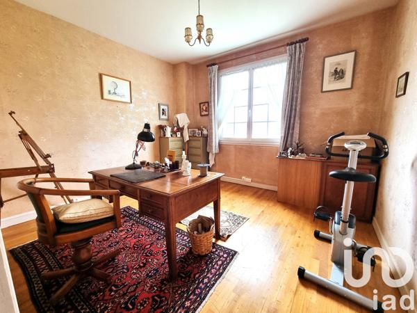 Maison 5 pièces de 120 m² à Creysse (24100)