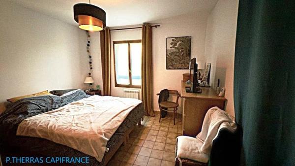 Maison à vendre 6 pièces - 5 chambres - Jardin - Piscine - Terrain 816m2