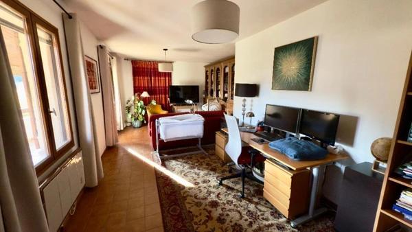 Maison à vendre 6 pièces - 5 chambres - Jardin - Piscine - Terrain 816m2