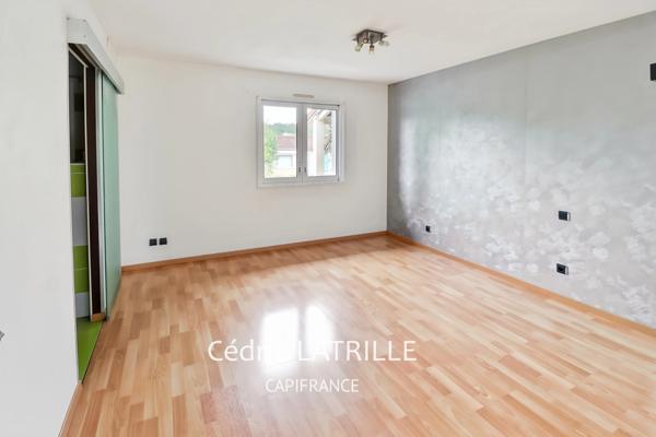 Maison à vendre 6 pièces ORLEIX (65)