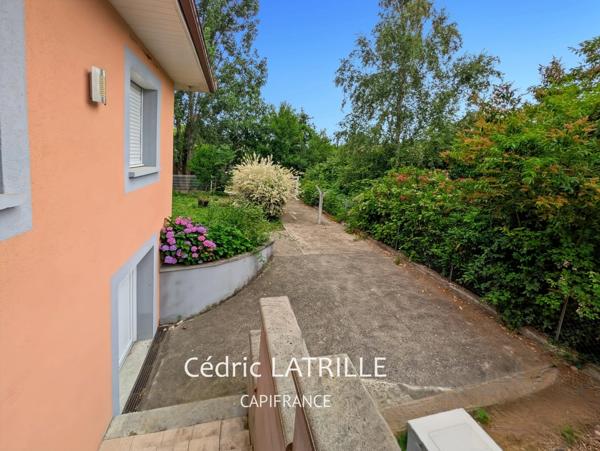 Maison à vendre 6 pièces ORLEIX (65)