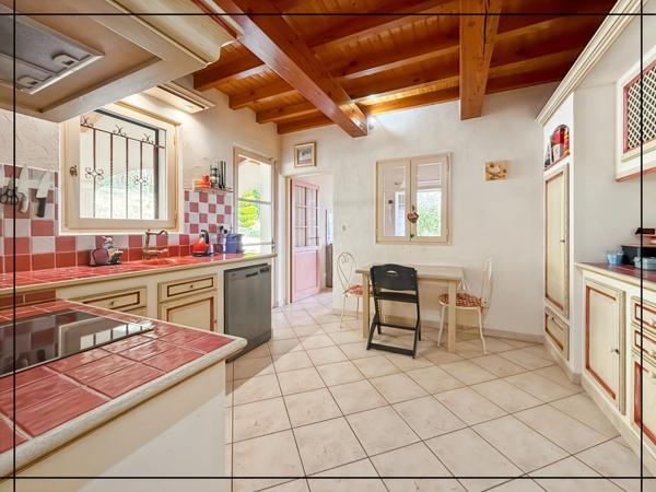 Maison de caractère 150 m² - 3 chambres - Jardin avec sous-sol intégral