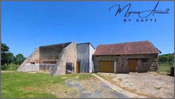 MAISON EN PIERRE DE 121 M2 TERRAIN CLOS AVEC DÉPENDANCES