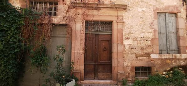 Maison
        
        - 200 m² 390 000 € *