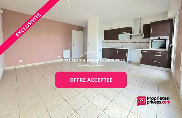 RAMBOUILLET - BEL APPARTEMENT T2 de 44 m² + PARKING + CAVE