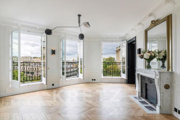 Appartement d'exception avec vue sur les monuments de Paris