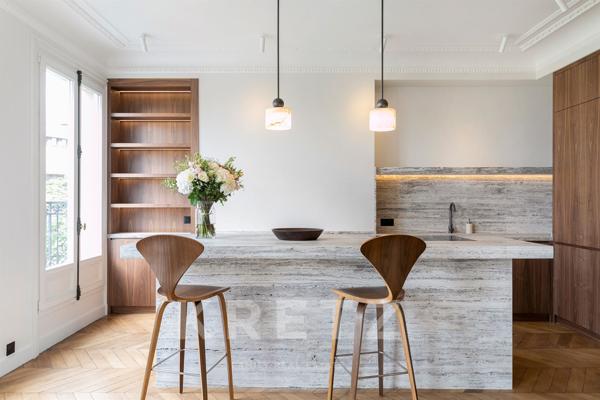 Appartement d'exception avec vue sur les monuments de Paris