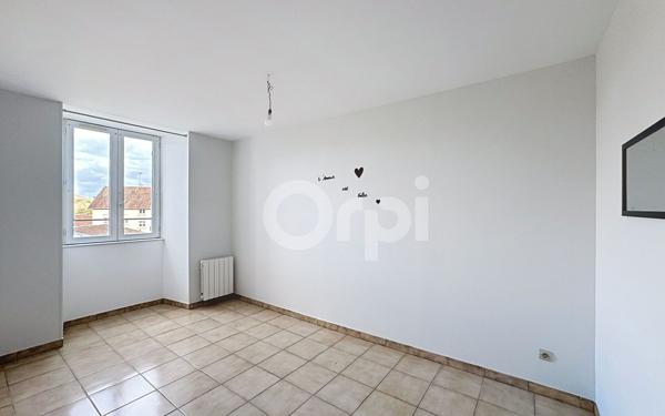 Appartement à louer    4 pièces •  Culmont