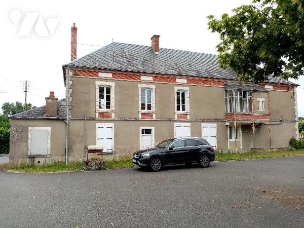 Bâtiment ancien de caractère à rénover