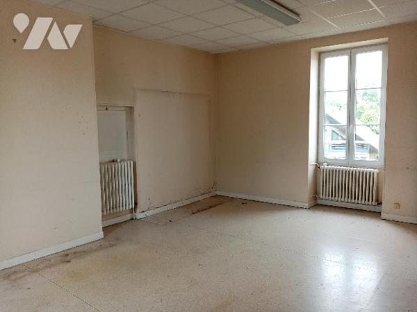 Bâtiment ancien de caractère à rénover