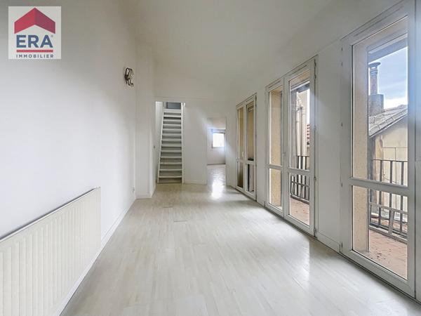 A louer appartement 2/3 pièces 79m² en Duplex