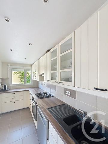 Maison à vendre  5 pièces - 138 m 2   GOND PONTOUVRE  - 16