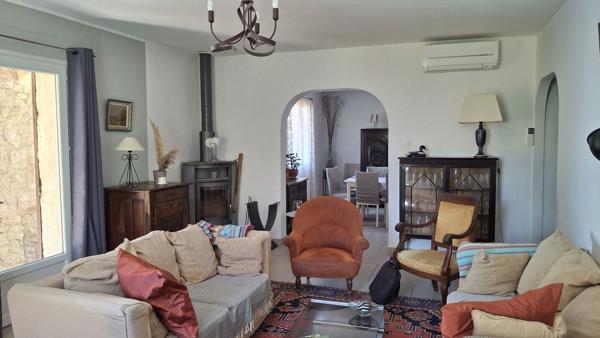 Maison de charmes en pierres