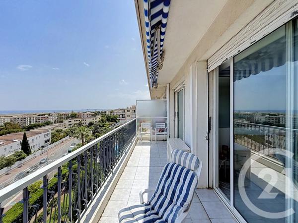 Appartement F3 à vendre  3 pièces - 72,01 m 2   NICE  - 06