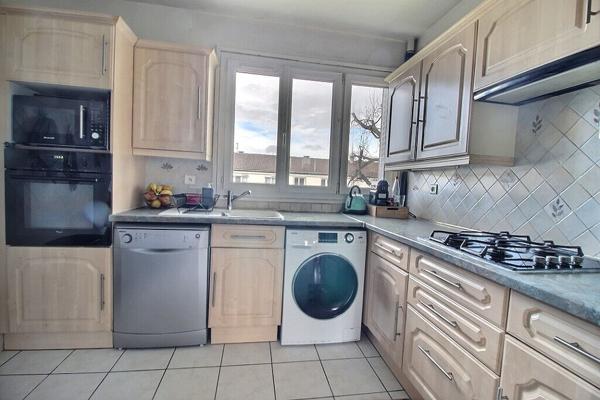 Appartement Clermont Ferrand 4 pièce(s) 75.25 m2