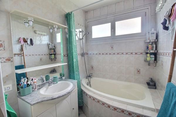 Appartement Clermont Ferrand 4 pièce(s) 75.25 m2