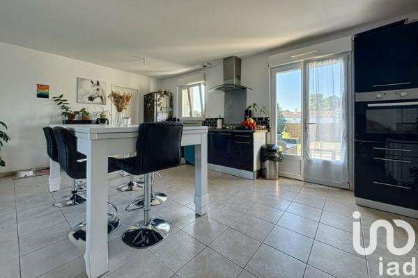 Maison à vendre 4 pièces 79 m² Ferrières