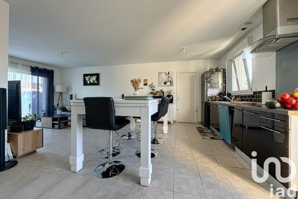 Maison à vendre 4 pièces 79 m² Ferrières