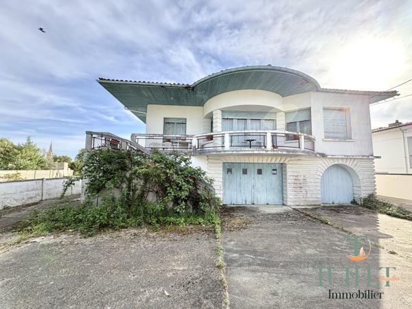VASTE VILLA STYLE ANNEES 50' + GRAND TERRAIN CONSTRUCTIBLE