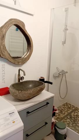 Secteur Foncillon, Appartement rénové de 54 m² deux chambres
