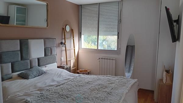Secteur Foncillon, Appartement rénové de 54 m² deux chambres