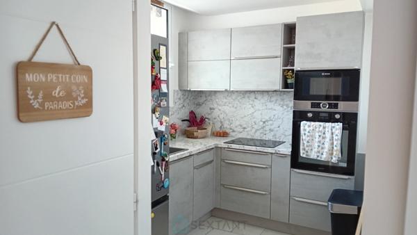 Secteur Foncillon, Appartement rénové de 54 m² deux chambres