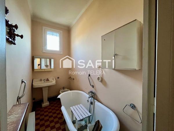 Nansouty - Saint-Michel : Maison de 125 m² à rénover entièrement, avec grand jardin de 90 m²