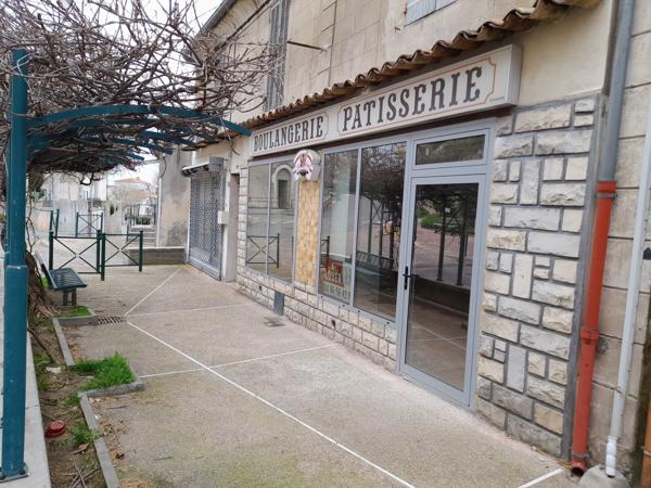 Local commercial 82 m² Sainte Tulle - Sainte Tulle - Réf. G40