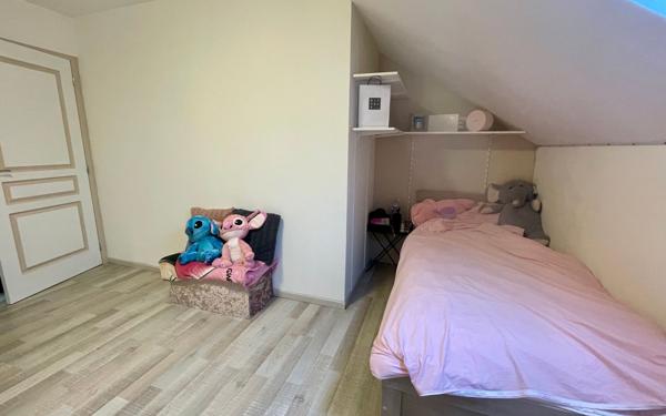 Maison à vendre    4 pièces • 172 m2 Bruay-sur-l'Escaut