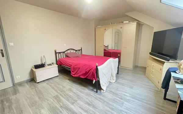 Maison à vendre    4 pièces • 172 m2 Bruay-sur-l'Escaut