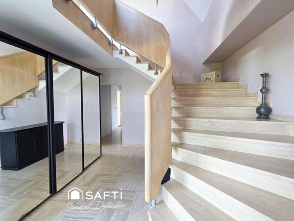 Pavillon 195m²- 5 chambres- 1700m²- sous-sol