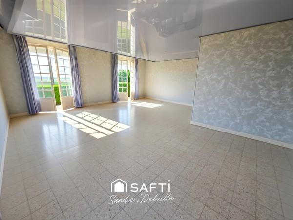 Pavillon 195m²- 5 chambres- 1700m²- sous-sol